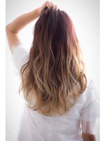 ヘアーアートシフォン 川口東口店(hair art chiffon) ミルフィーユグラデ、ホワイトブロンドスパイラルくびれセミディ