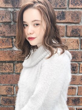 ルティア 池袋(Lutia) 外国人風透け感グレージュ