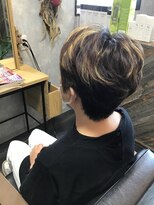 ヘアルーム ナップタイム(hair room nap time) オシャレショートヘアー