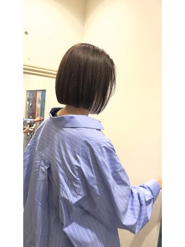 イコール 船橋(equal) 朝の時短ヘア/纏まる艶ボブ【秋山】船橋ボブ/船橋/ボブ/縮毛矯正