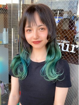 ヘアーデザイン アズール(Hair Design Azur)の写真/SNSで話題の透明感たっぷりカラー や、韓国アイドルのようなブリーチ必須の派手カラーは<Azur>におまかせ☆