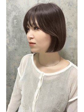 グロー 大宮(GLROW) 韓国ボブ 顔周り レイヤー 前髪カット 【大宮】 石井遥