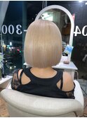 ブリーチカラーでミルクティーベージュ！