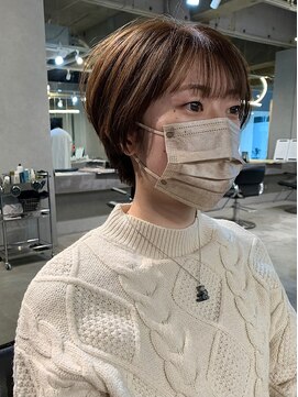 メイカ(MEIKA) 【 マッシュショート × ナチュラルハイライト 】浅野美紀