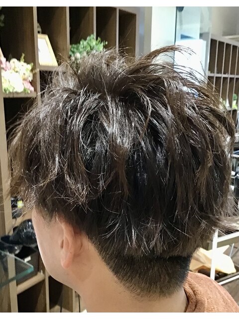 秋の長すぎず短すぎないヘアスタイル