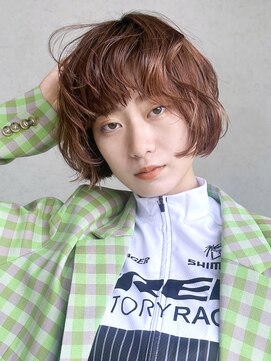 アイティー バイ アルバム 中野店(IT by ALBUM) ボブパーマ_レイヤーロング前髪パーマグレーベージュ_9558