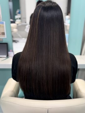 リーホリエ(Lee Horie) 髪質改善