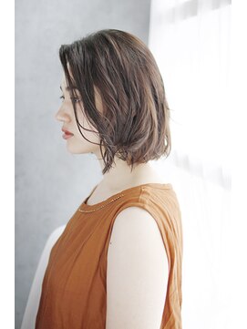 シュシュット(chouchoute) レイヤーカットウェットヘアデザインカラーオリーブベージュ/145