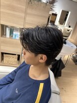 ウノプリールヴァモス(unopulir Vamos) ニュアンスパーマあり◎レイヤーセンターパート