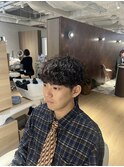 波巻きスパイラルパーマ刈り上げメンズツーブロック