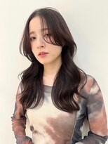 ニューヨークニューヨーク イオンスタイル東淀川店(NYNY)&nbsp;レイヤーカットでボリュームを出してふんわり大人っぽく