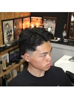 グラウンドタイガー(GROUNDTIGER)&nbsp;テーパーフェードショート