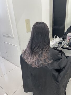 アライブ キチジョウジ(ALIVE Kichijoji) シルバーアッシュグラデーションカラー