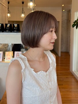 ビアンカ カマクラ(bianca) 《ミルクティーグレージュ》