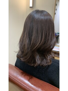 美容室 アイディー i-dee コテ巻き