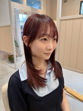シダ(sida) バーガンディーカラー/レイヤーカット