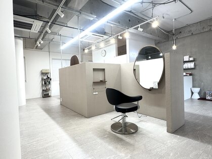 アドール(ADOLLE)の写真