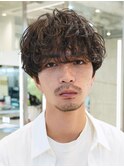 難波シャドウパーマメンズマッシュウルフカット波巻きパーマ色気
