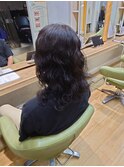 外国人風ツイスパ×スパイラルパーマでイメチェン◎メンズ