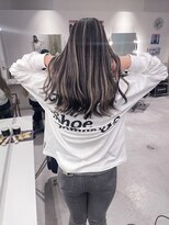 キング 心斎橋店(K!ng)&nbsp;韓国オルチャンレイヤーカット透明感カラー顔まわり前髪カット