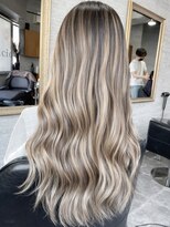 モルト 麻生(molt) バレイヤージュ