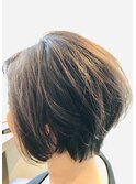 ショートボブ