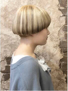 マギーヘア(magiy hair) マッシュ3Dカラー［magiyhair西部笑］