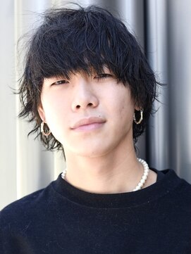 メリケンバーバーショップ コウベ(MERICAN BARBERSHOP KOBE) サイドグラデーション七三オールバックツイストパーマ