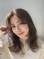エアー 青山(AIR) 【20代30代ふんわりセンターパートミディアム】AOYAMA諸見里