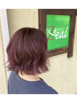 ヘアーズ ジール(hair's Zeal) 大人可愛いピンクカラー