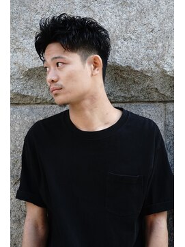 ダッド(DAD) 【Faux Hawk】