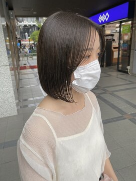 シェノン 武庫之荘(CHAINON) ボブ/ペールベージュ/外ハネボブ/地毛風ストレート