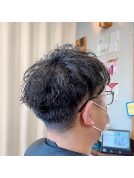 バーバー アミティ プール オム(BAR BER amity POUR HOMME) ニュアンスパーマ