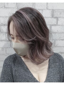 スタジオケイ 清原店(Studio K) バレイヤージュ/ハイコントラストホワイトグレージュ