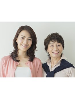 豊富なカラーバリエーションで暗めから明るめまで対応◎30代後半～の白髪が気になり始める大人女性に＊