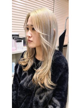 アマラス(Amorous) ハイトーンカラー(ブロンド)