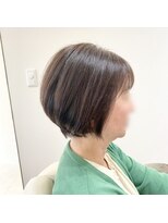 ベチバー(Vetiver)&nbsp;大人丸みショート