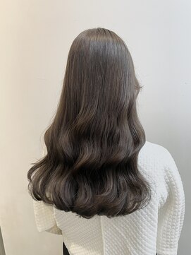 アピッシュ アオヤマ(apish AOYAMA) コテ巻きパーマ