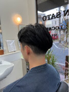 ヘアーサロンサトウ フェード＆ニュアンスパーマスタイル 〈理容室〉