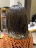 顔周りレイヤーカットグレージュカラーくびれボブベージュカラー