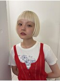 抜きっぱなしホワイトブロンドボブ