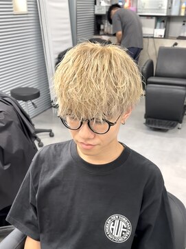 ガオプロデュースバイレボ(gao produced by revo) ハイトーンカラー/ブロンド/ベージュ/ミルクティーベージュ