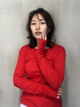 ラトリエ(L'Atelier) ミディアムレイヤー/ウルブカット/シースルーバング