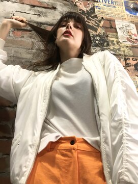 ビュートリアム 梅田(BEAUTRIUM) ミディアム/ミディアムヘア/レイヤーカット/大阪/梅田/茶屋町