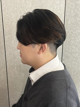 ニアウ 太田店(Niau) メンズナチュラルセンターパート質感重視ニュアンスパーマ