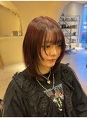 レイヤーカット×レッドブラウン