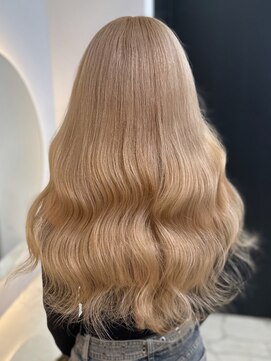 ラピス 福岡天神店(Lapis) ミルクティー/ミニウルフチェリーブラウンホワイトグレージュ