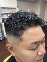 アップ(UP)&nbsp;パーマ&スキンフェード