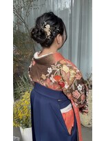 レブルーム(rebloom)&nbsp;編み込みシニヨンアレンジ