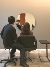 南森町｜一人のために、一人が向き合う。あなただけの時間と髪へ